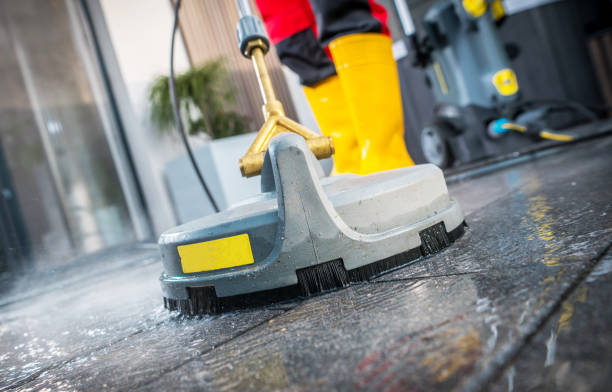 Best Deck Pressure Washing  in Mount Pleasant, MI